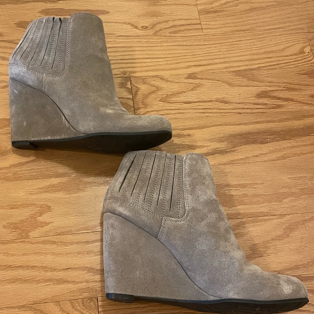 Lauren Blakwell grey suede wedge boots - size 8